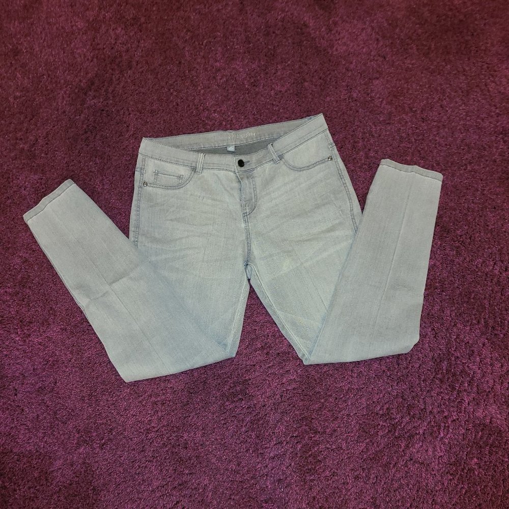 New York & Company Jean Legging